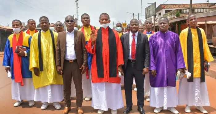 religion-une-eglise-celebre-un-important-acte-de-foi-de-son-fondateur-en-faveur-du-pays